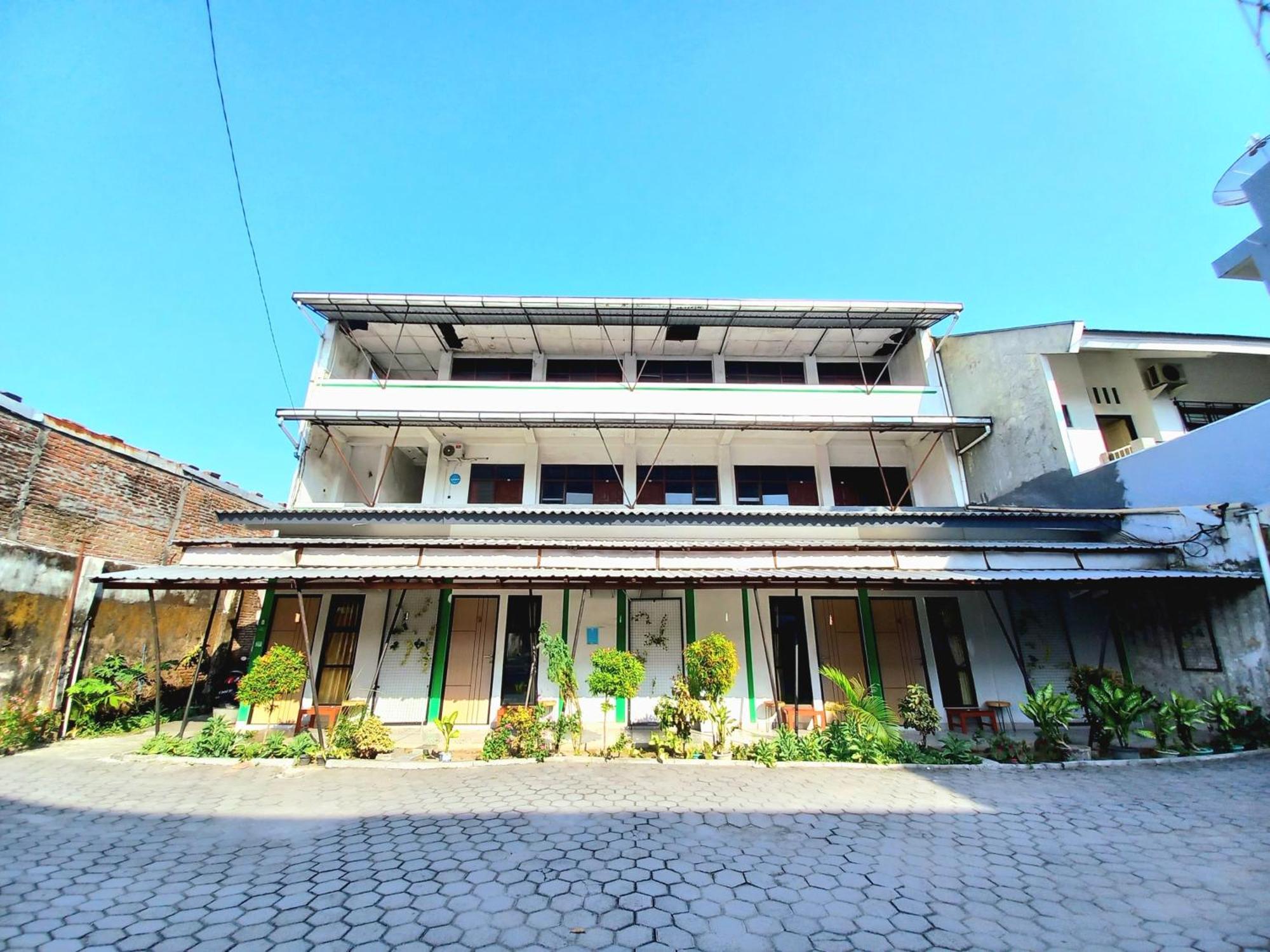 Hotel Jogja Kili Suci By Simply Homy Yogyakarta Extérieur photo